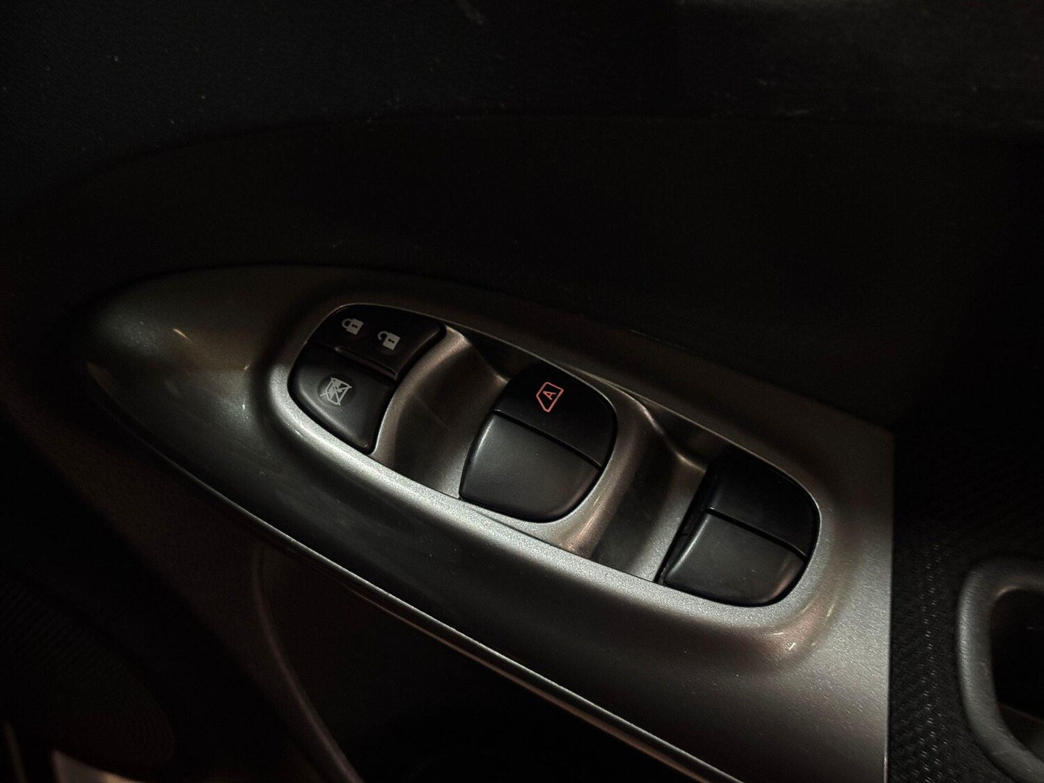 Used Nissan Juke 2015 for sale - 76398650: Photo 28