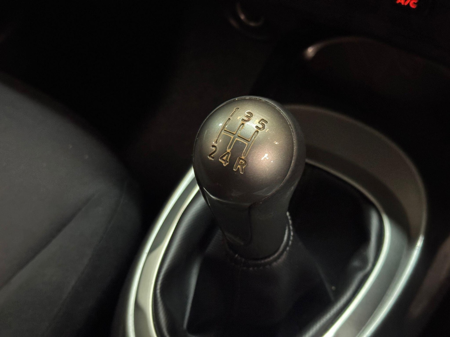 Used Nissan Juke 2015 for sale - 76398650: Photo 31