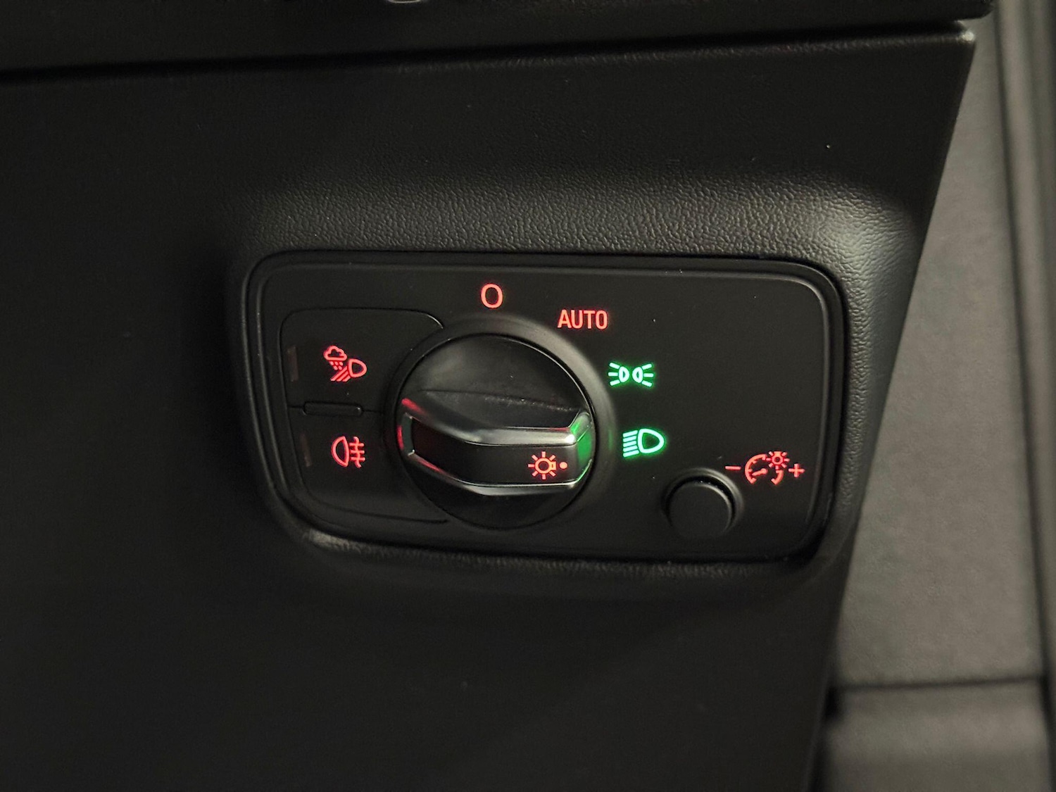 Used Audi TT 2015 for sale - 76485055: Photo 28