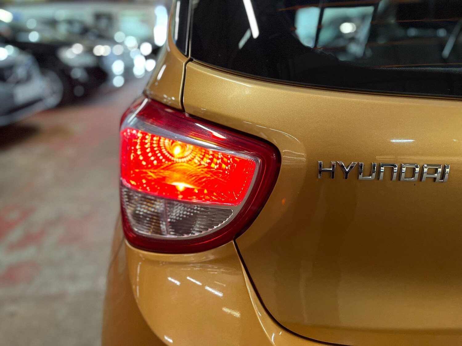 Used Hyundai i10 2014 for sale - 76865410: Photo 10