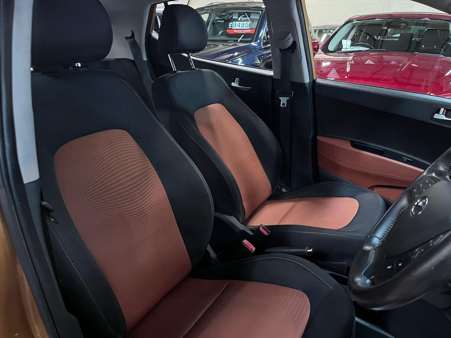 Used Hyundai i10 2014 for sale - 76865410: Photo 16