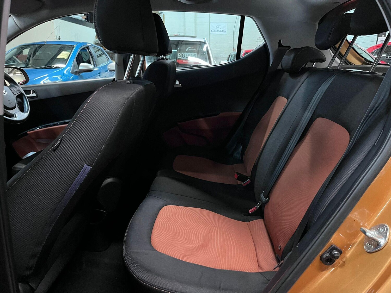 Used Hyundai i10 2014 for sale - 76865410: Photo 23