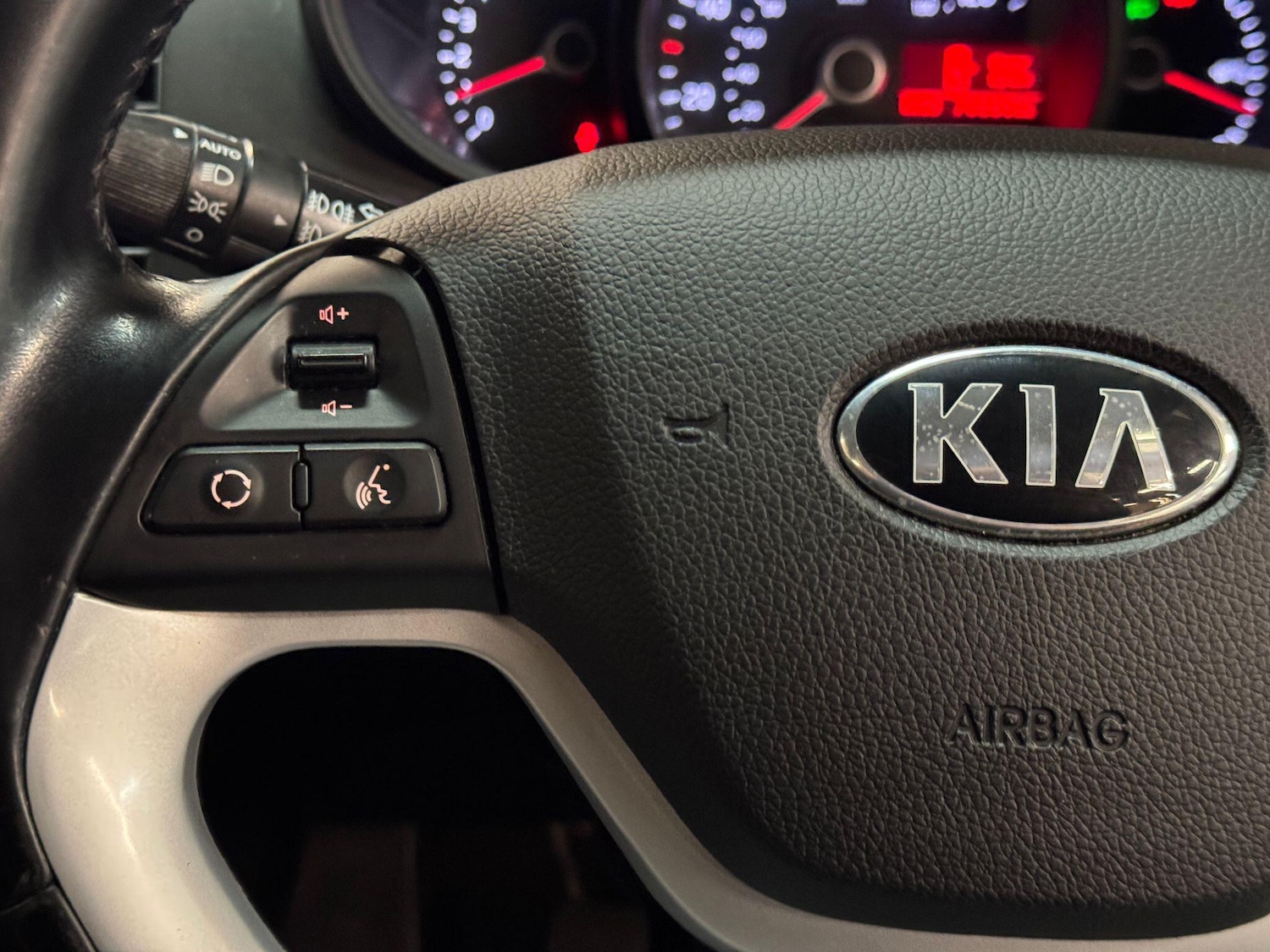 Used Kia Picanto 2013 for sale - 76370892: Photo 22