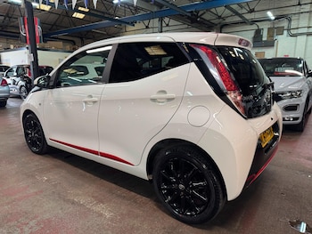 Used Toyota AYGO 2017 for sale - 79361283: Photo