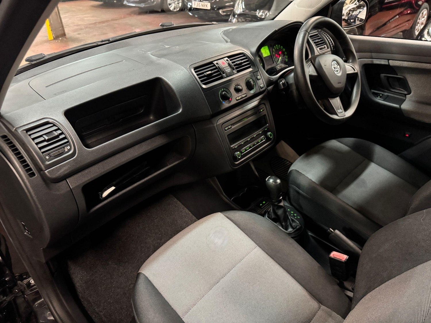 Used Skoda Fabia 2014 for sale - 77330639: Photo 14