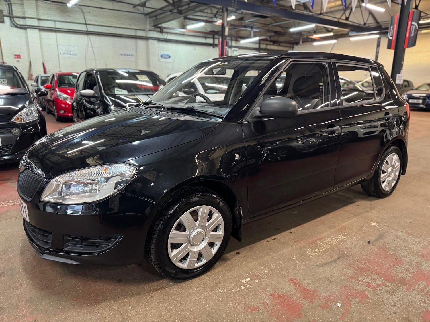 Used Skoda Fabia 2014 for sale - 77330639: Photo 3