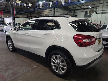 Used Mercedes-Benz GLA 2018 for sale - 79847395: Photo
