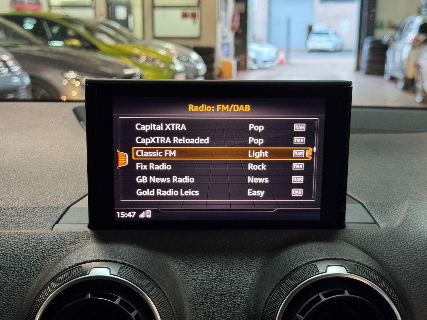 Used Audi Q2 2020 for sale - 76397854: Photo 27