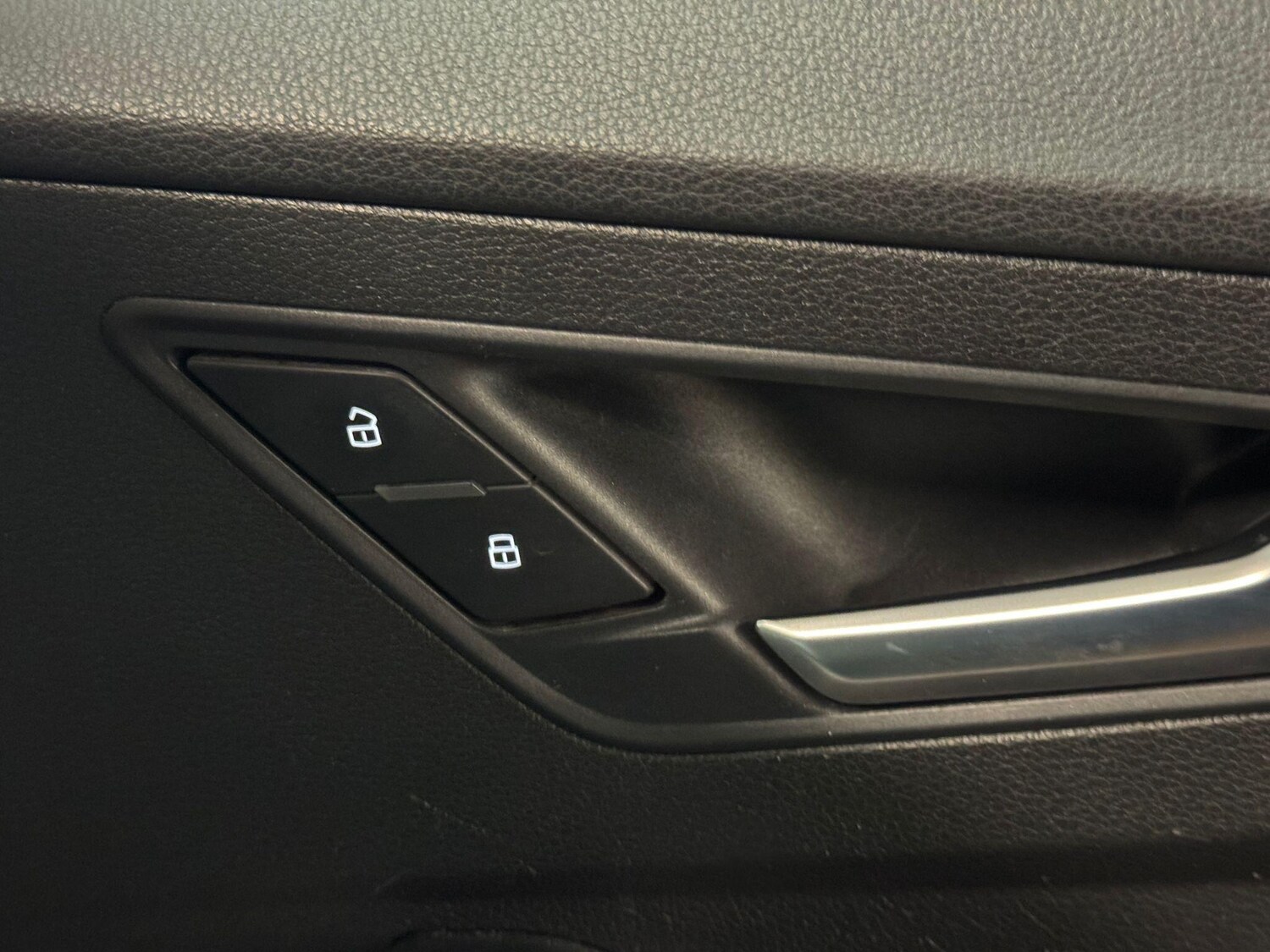 Used Audi Q2 2020 for sale - 76397854: Photo 39