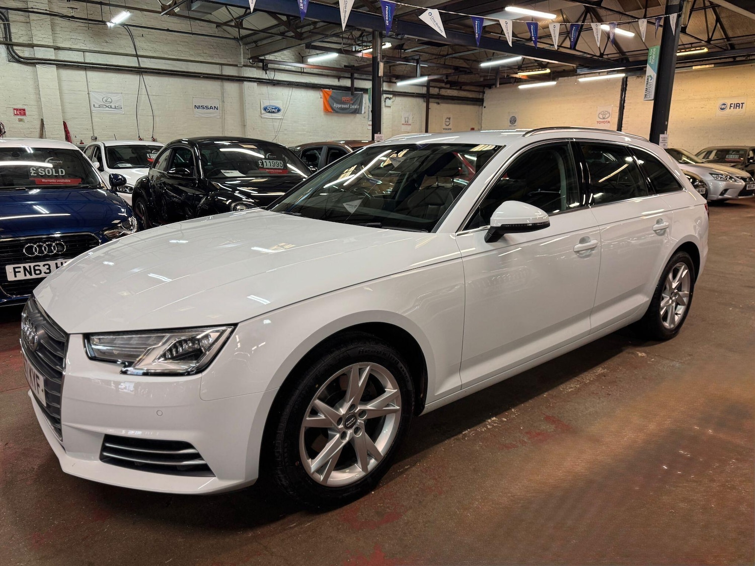 Used Audi A4 Avant 2018 for sale - 76658693: Photo 3