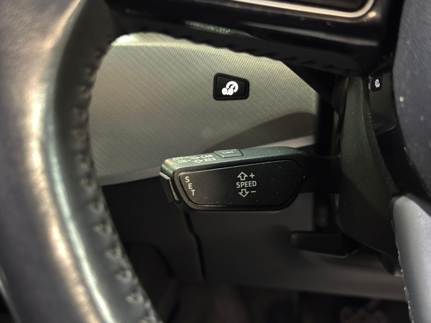 Used Audi A4 Avant 2018 for sale - 76658693: Photo 33