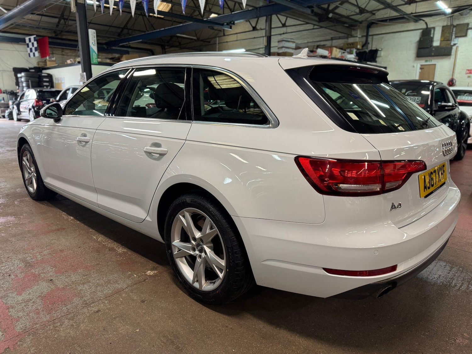 Used Audi A4 Avant 2018 for sale - 76658693: Photo 4