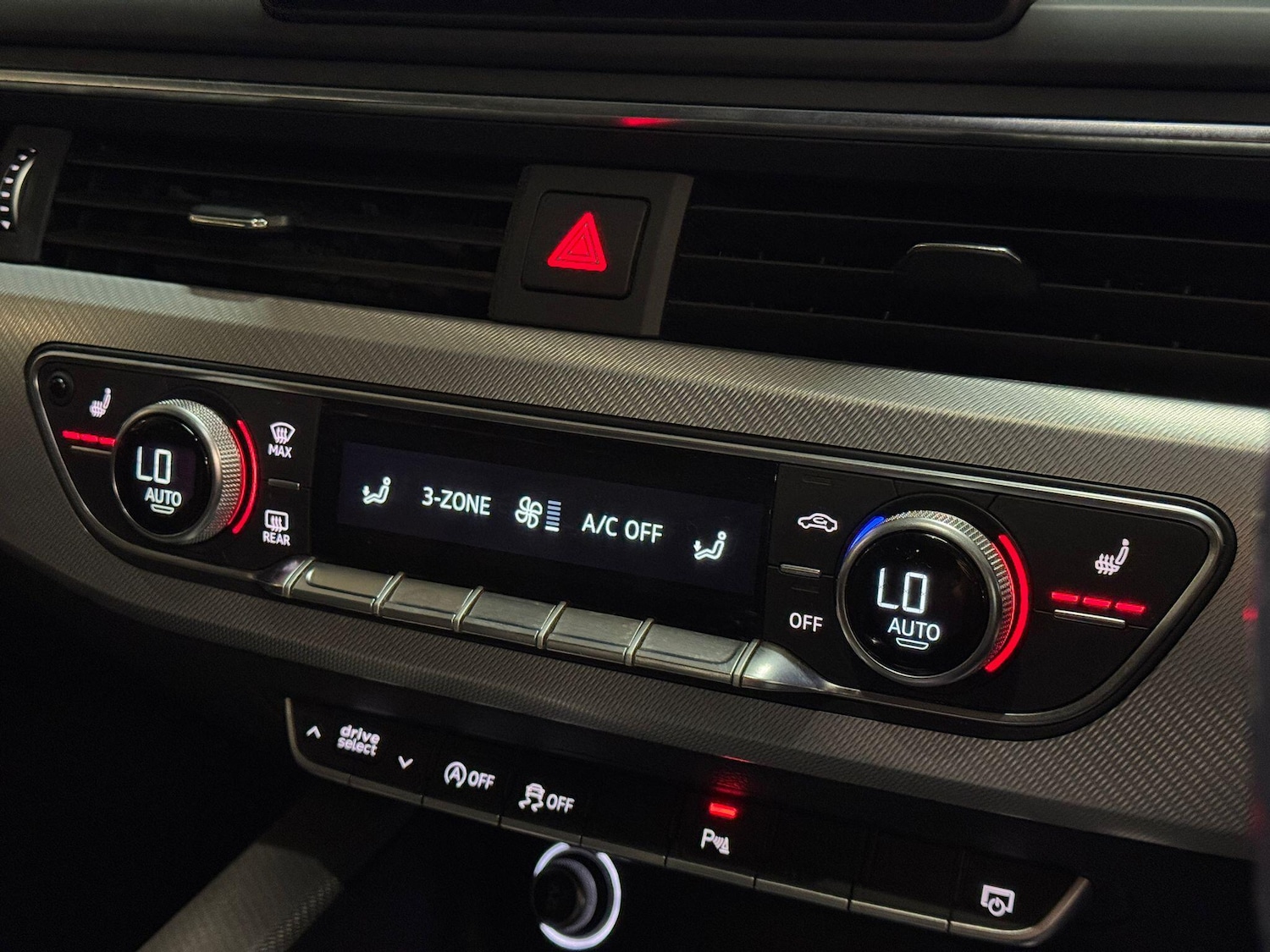 Used Audi A4 Avant 2018 for sale - 76658693: Photo 41