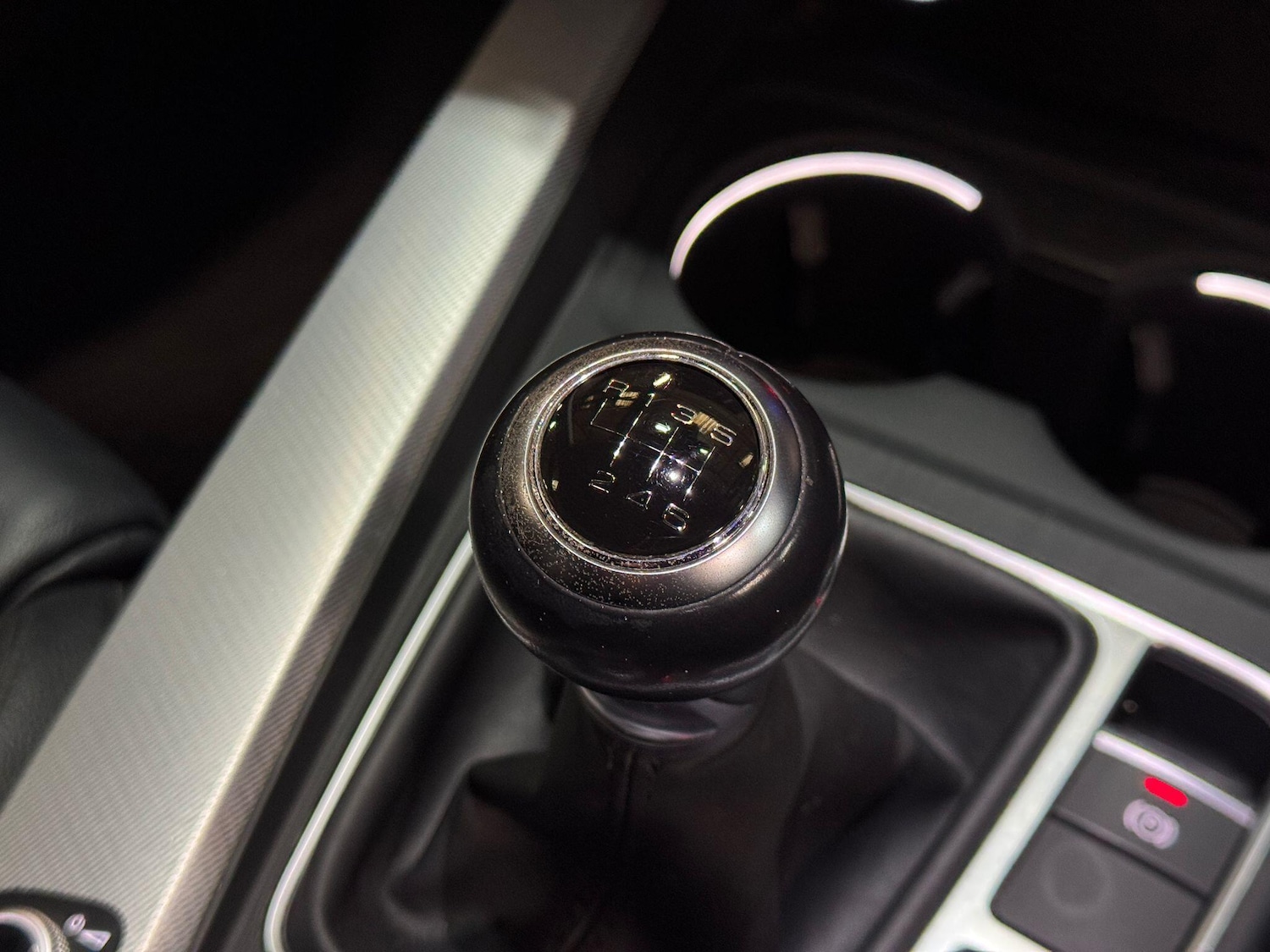 Used Audi A4 Avant 2018 for sale - 76658693: Photo 44