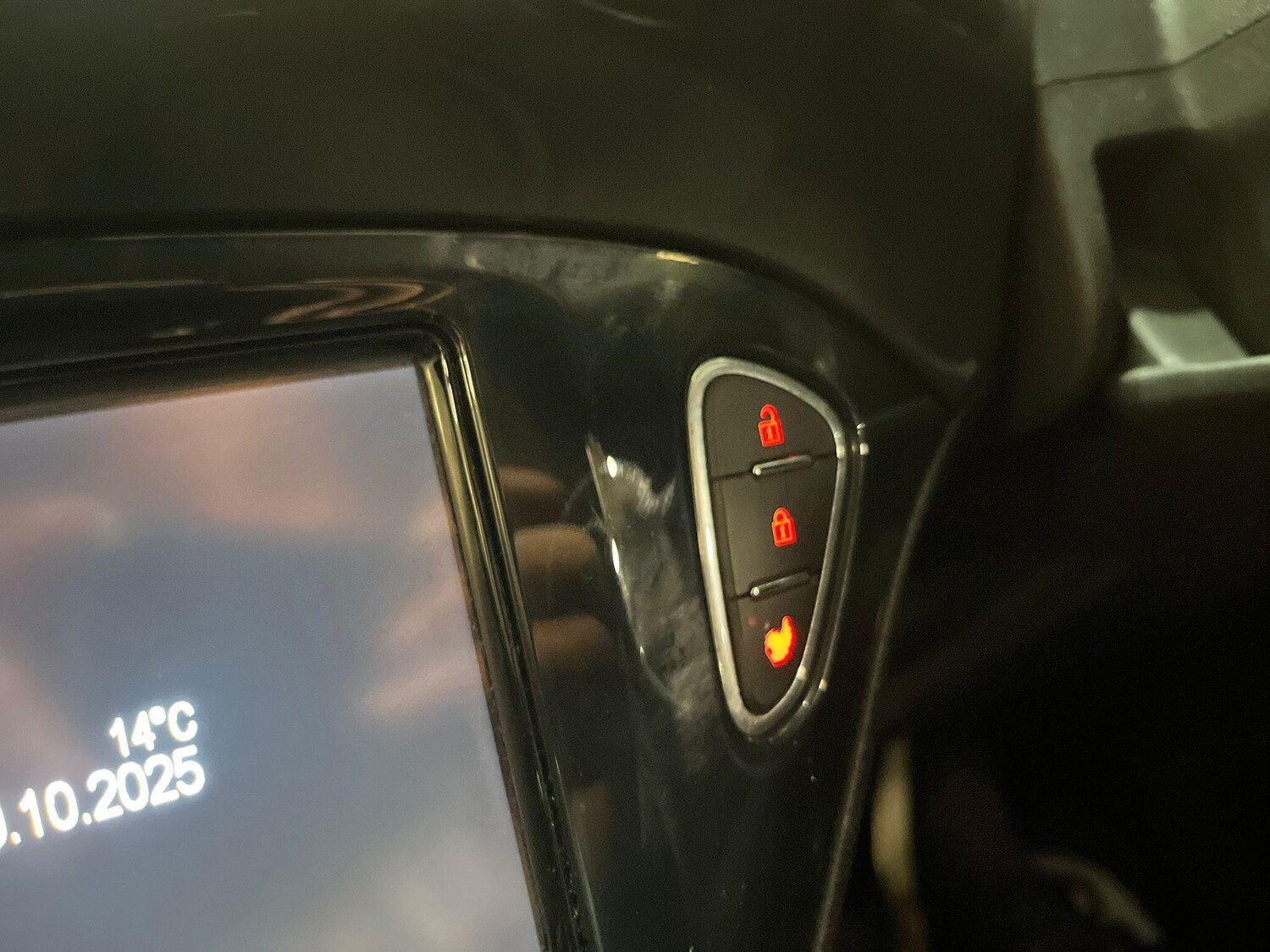 Used Vauxhall Corsa 2015 for sale - 76239818: Photo 33