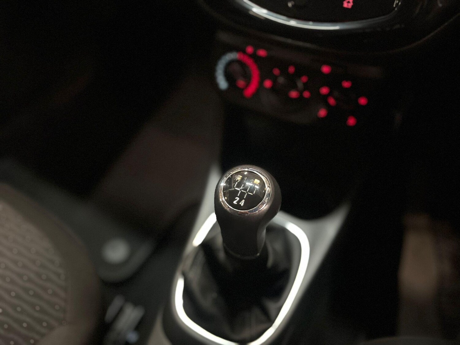 Used Vauxhall Corsa 2015 for sale - 76239818: Photo 35