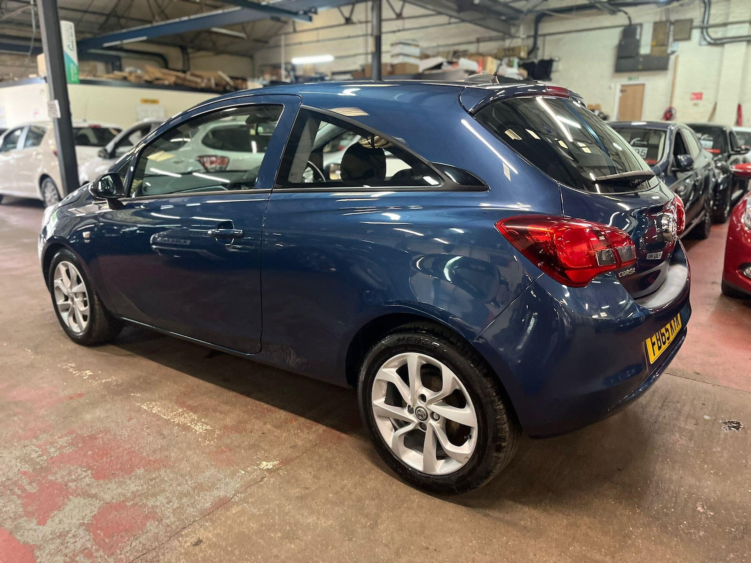 Used Vauxhall Corsa 2015 for sale - 76239818: Photo 4