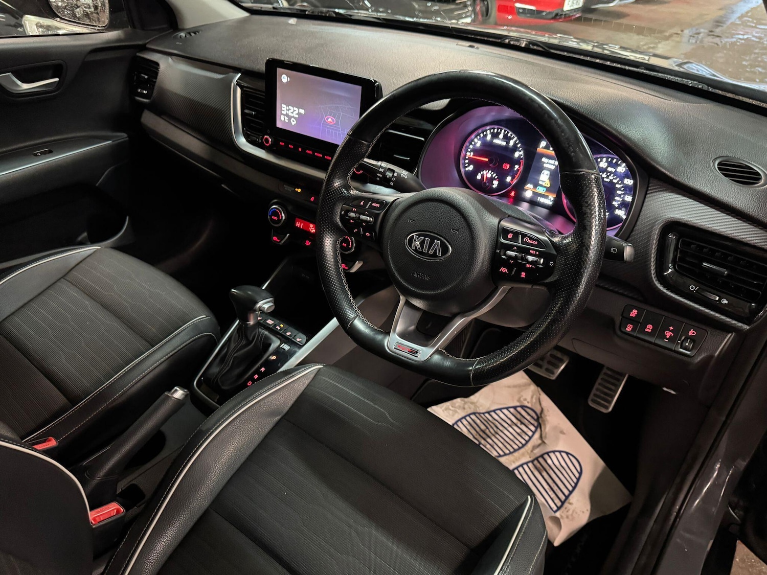 Used Kia Stonic 2021 for sale - 77215925: Photo 12