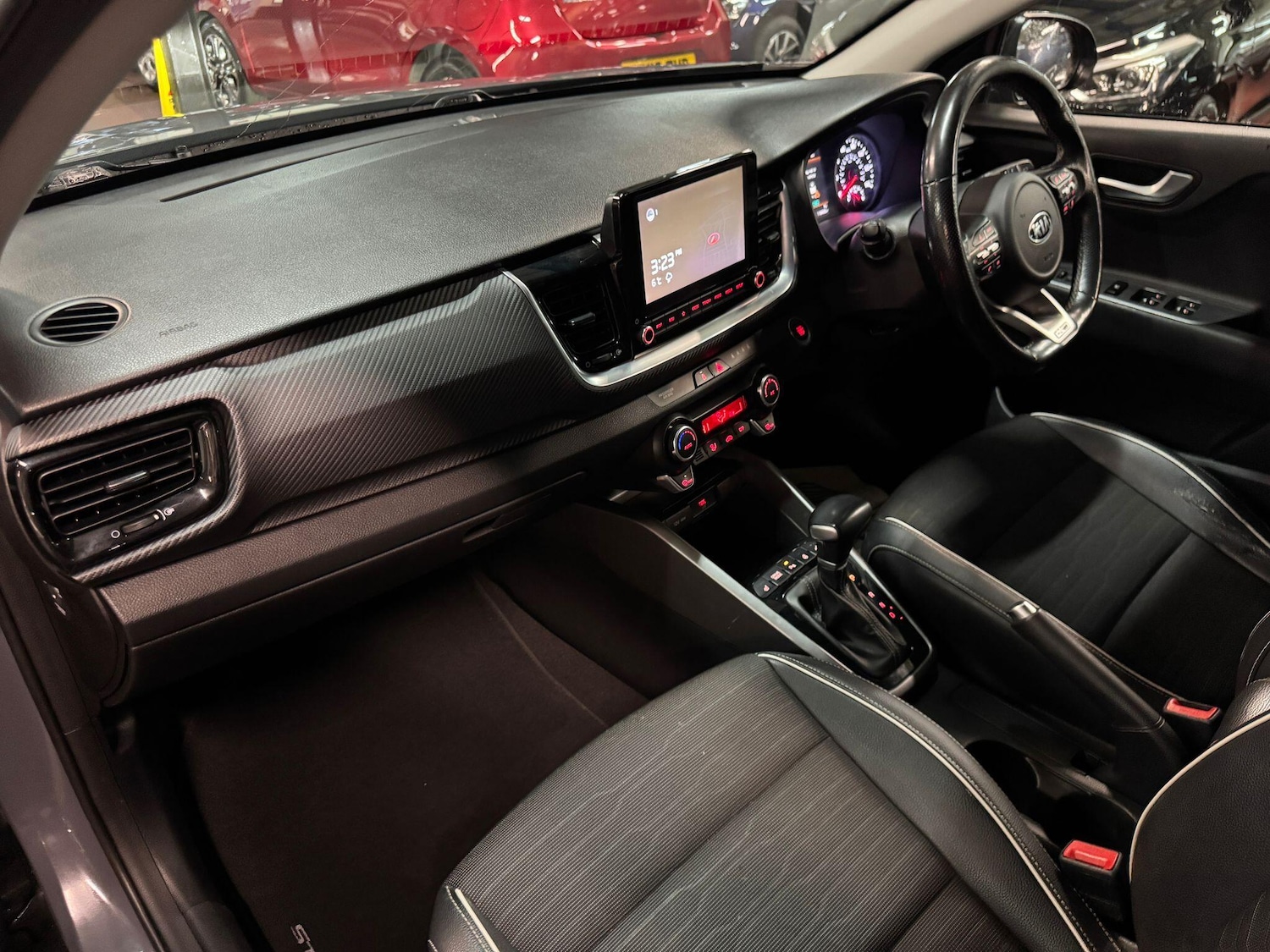 Used Kia Stonic 2021 for sale - 77215925: Photo 15