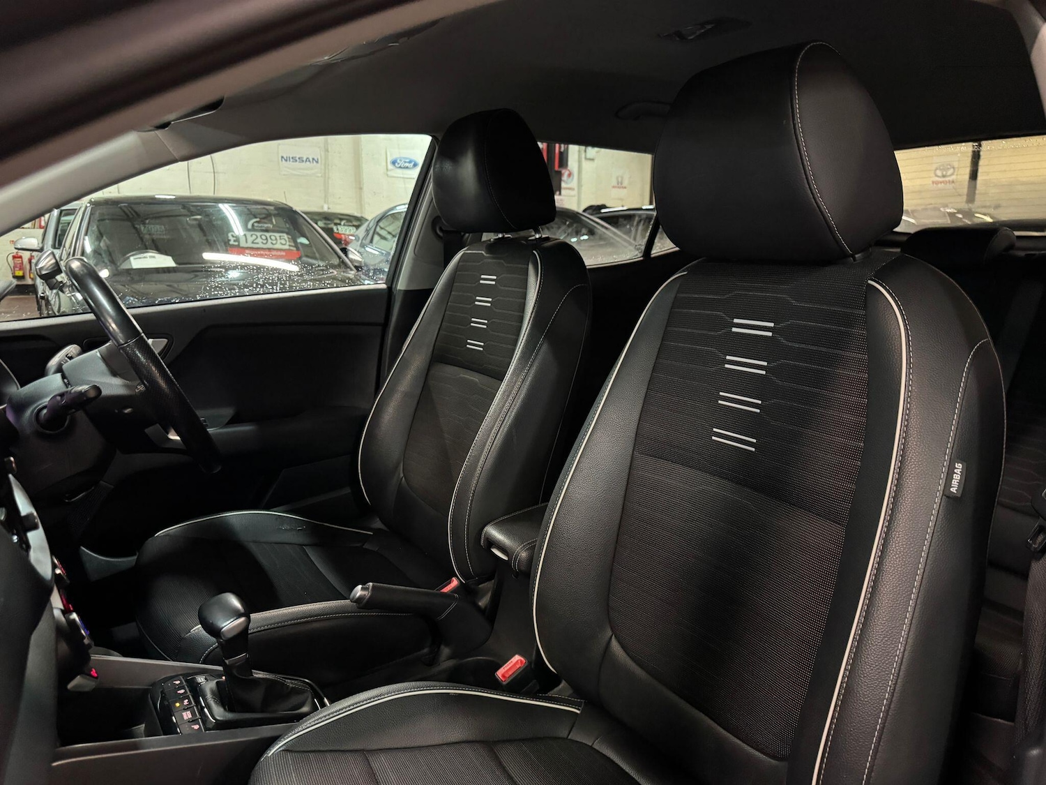 Used Kia Stonic 2021 for sale - 77215925: Photo 16