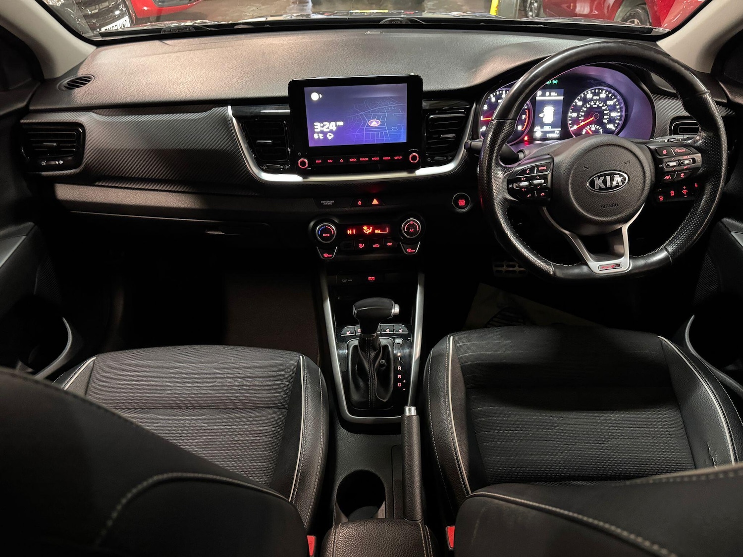 Used Kia Stonic 2021 for sale - 77215925: Photo 25