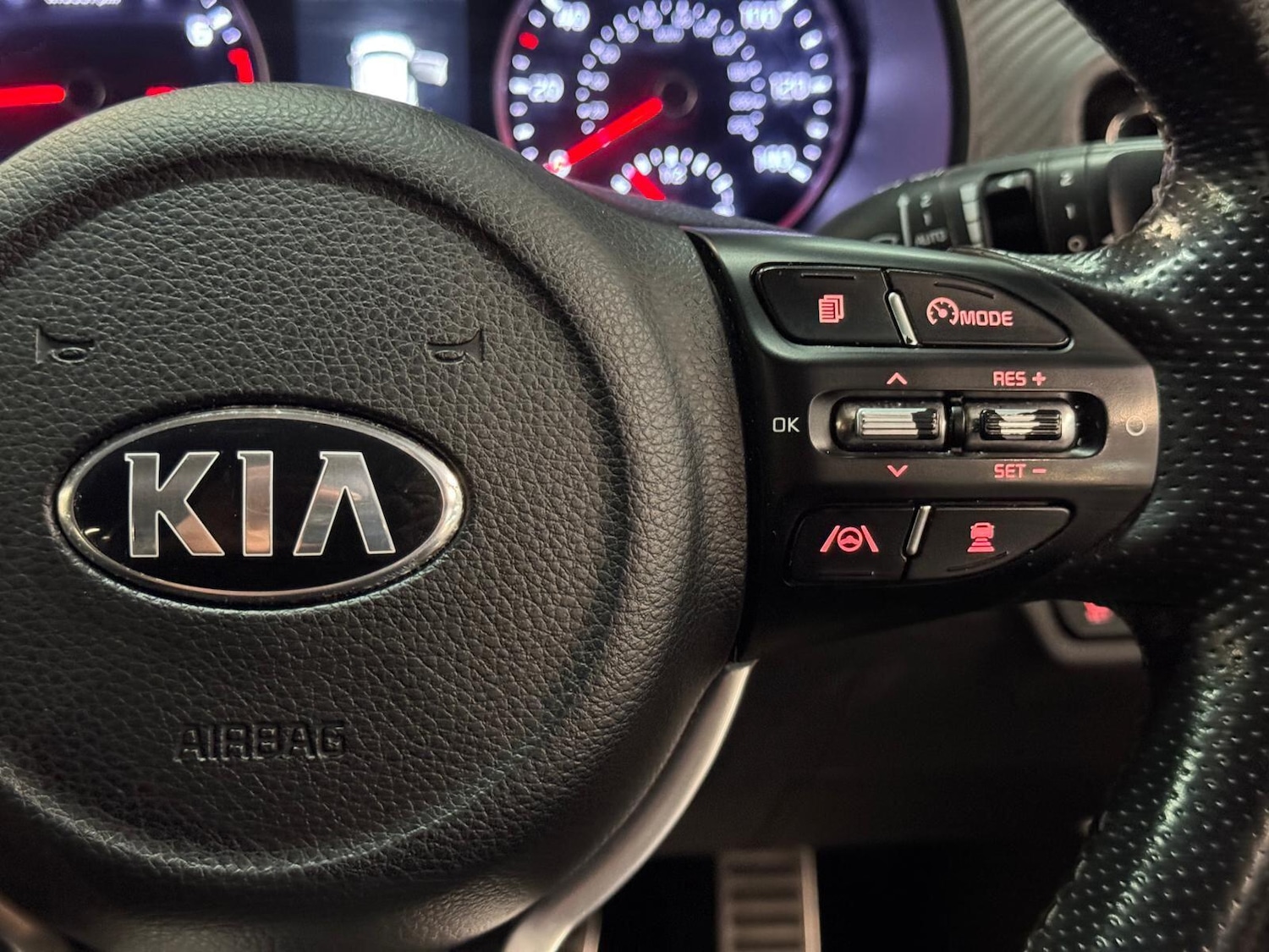 Used Kia Stonic 2021 for sale - 77215925: Photo 28