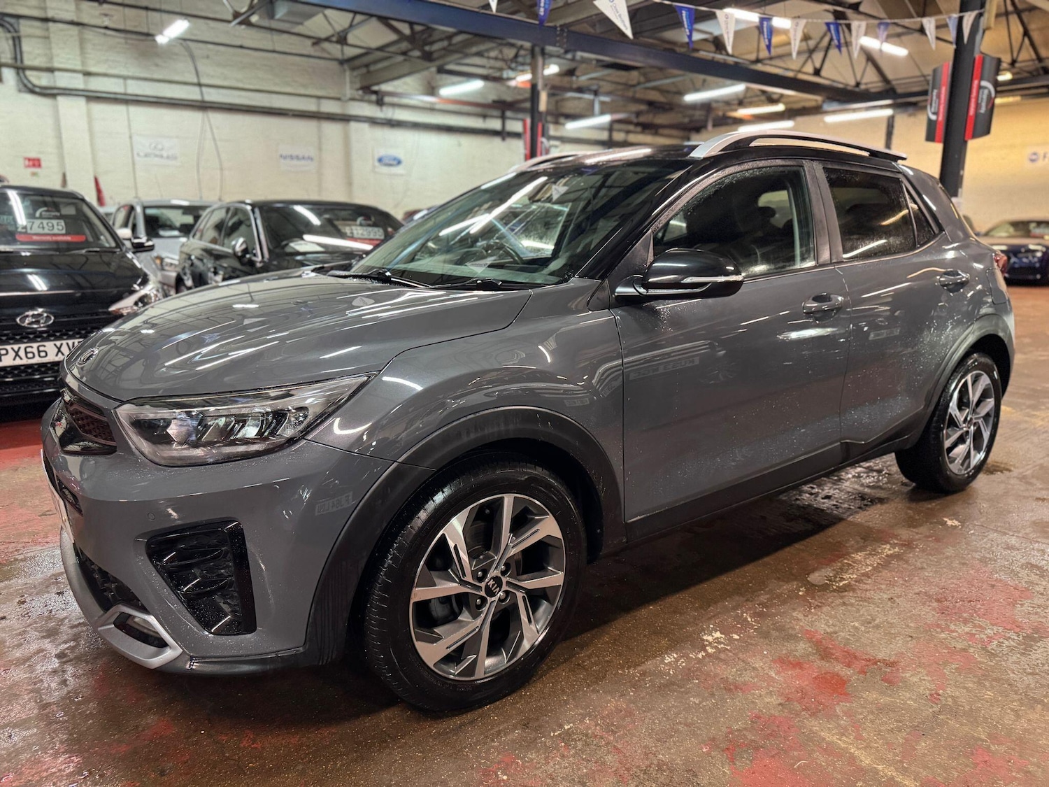 Used Kia Stonic 2021 for sale - 77215925: Photo 3