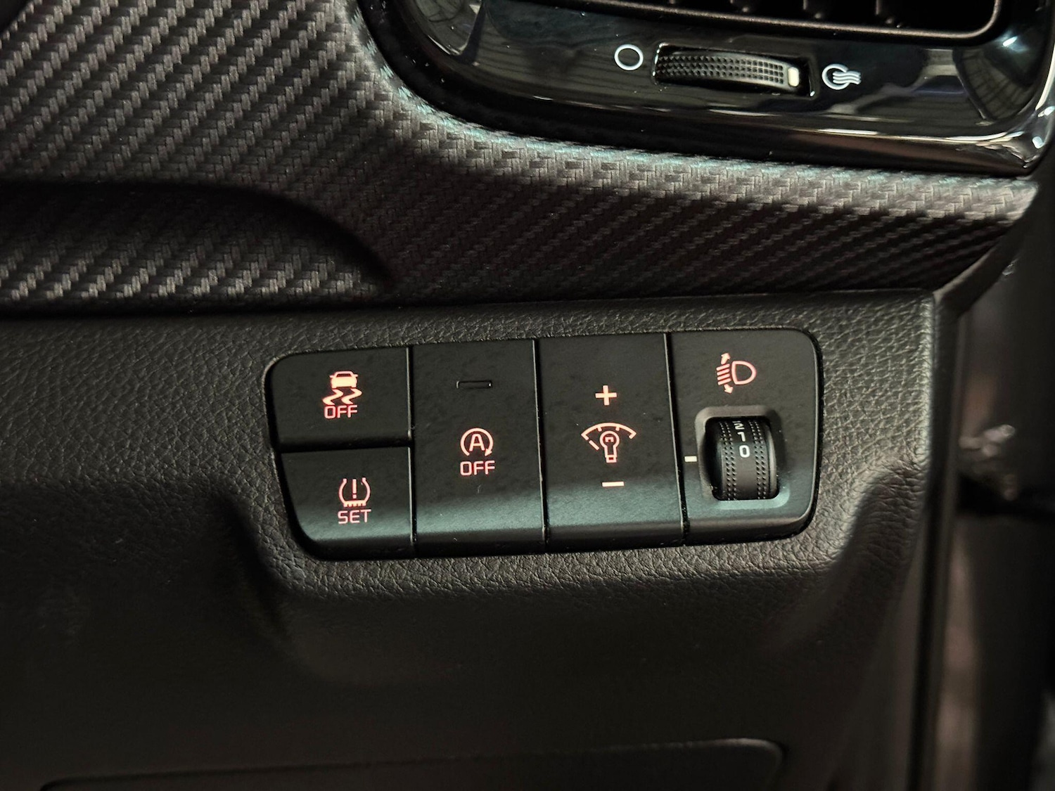 Used Kia Stonic 2021 for sale - 77215925: Photo 30