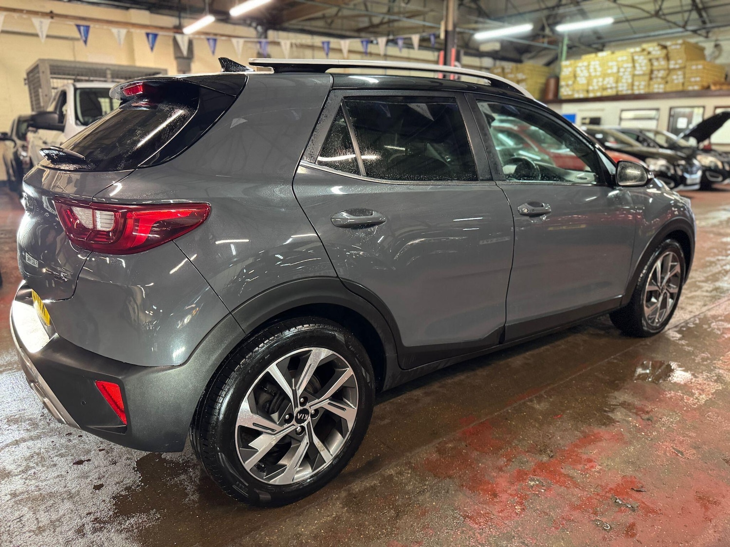 Used Kia Stonic 2021 for sale - 77215925: Photo 6