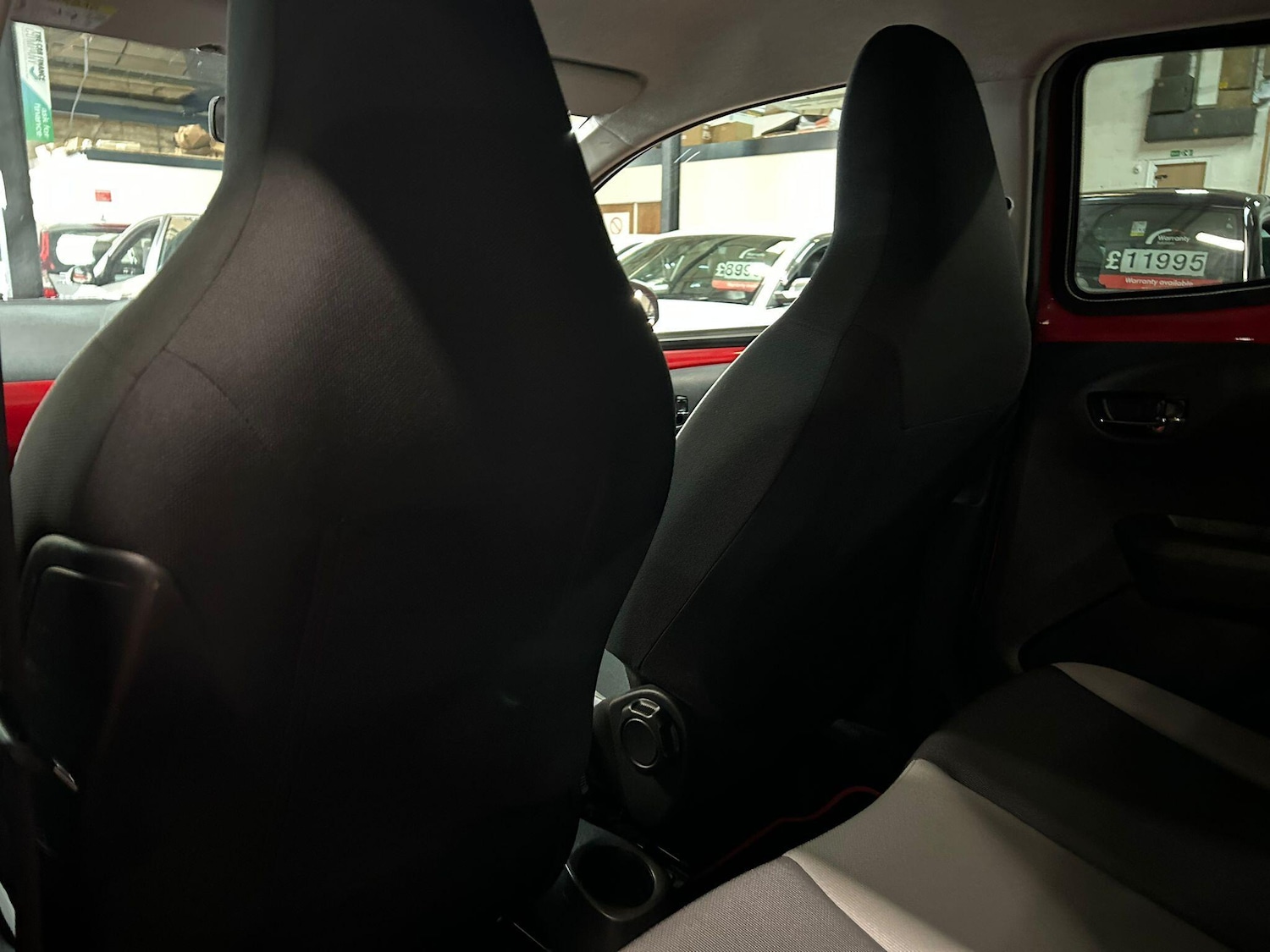 Used Toyota AYGO 2018 for sale - 76742338: Photo 17