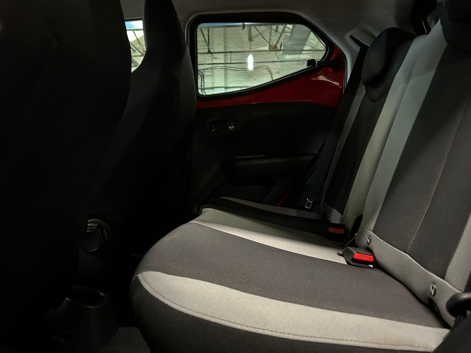 Used Toyota AYGO 2018 for sale - 76742338: Photo 18