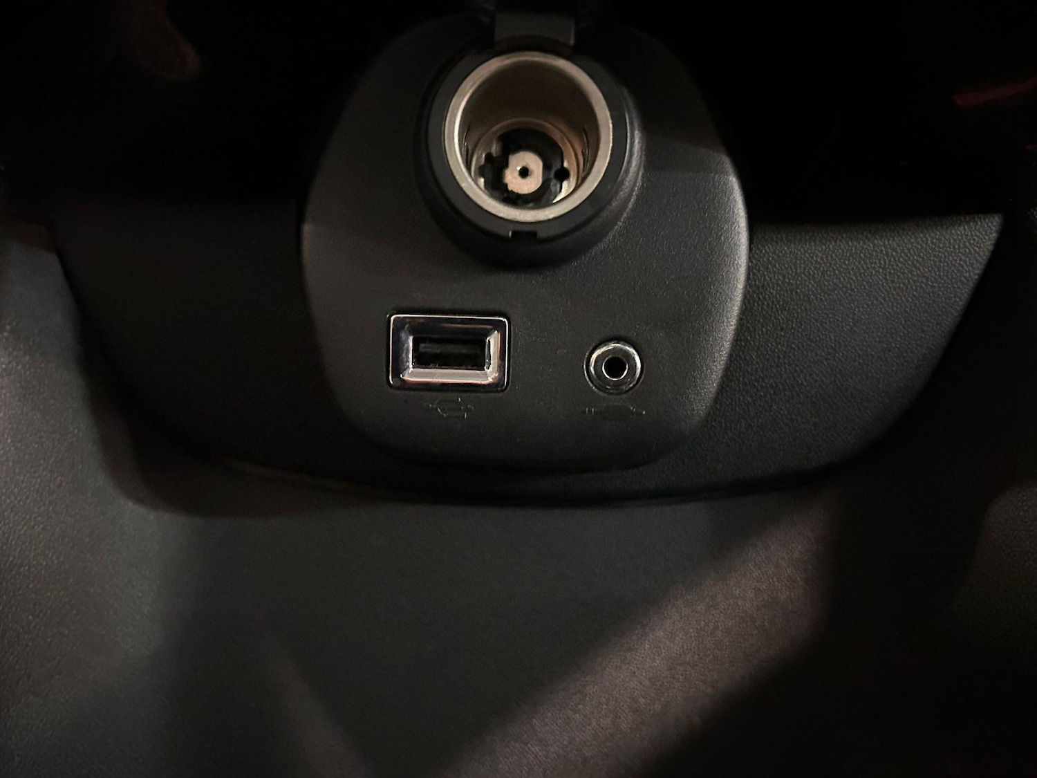 Used Toyota AYGO 2018 for sale - 76742338: Photo 28