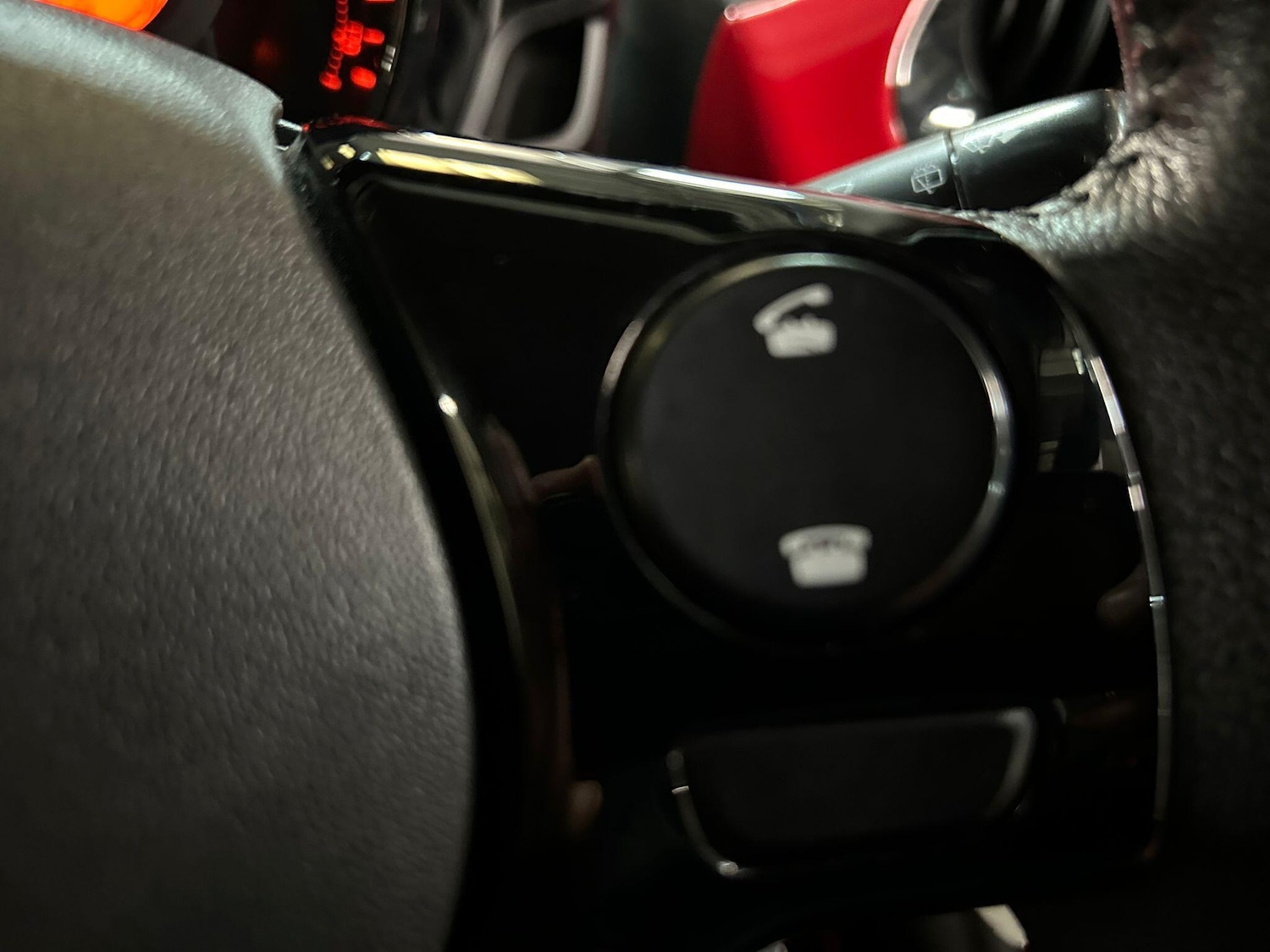 Used Toyota AYGO 2018 for sale - 76742338: Photo 31