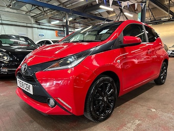 Used Toyota AYGO 2018 for sale - 76742338: Photo