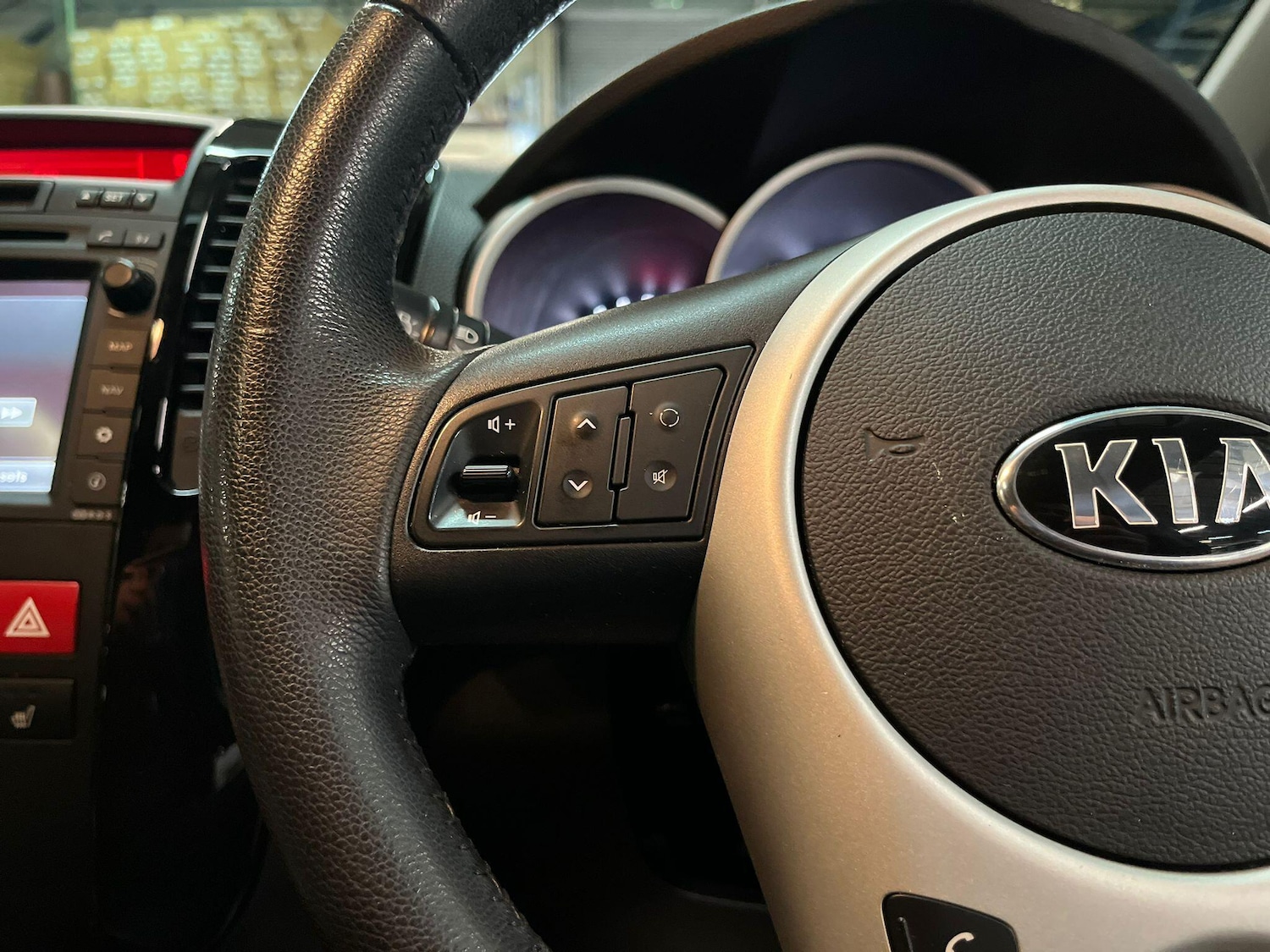 Used Kia Venga 2013 for sale - 77439744: Photo 27