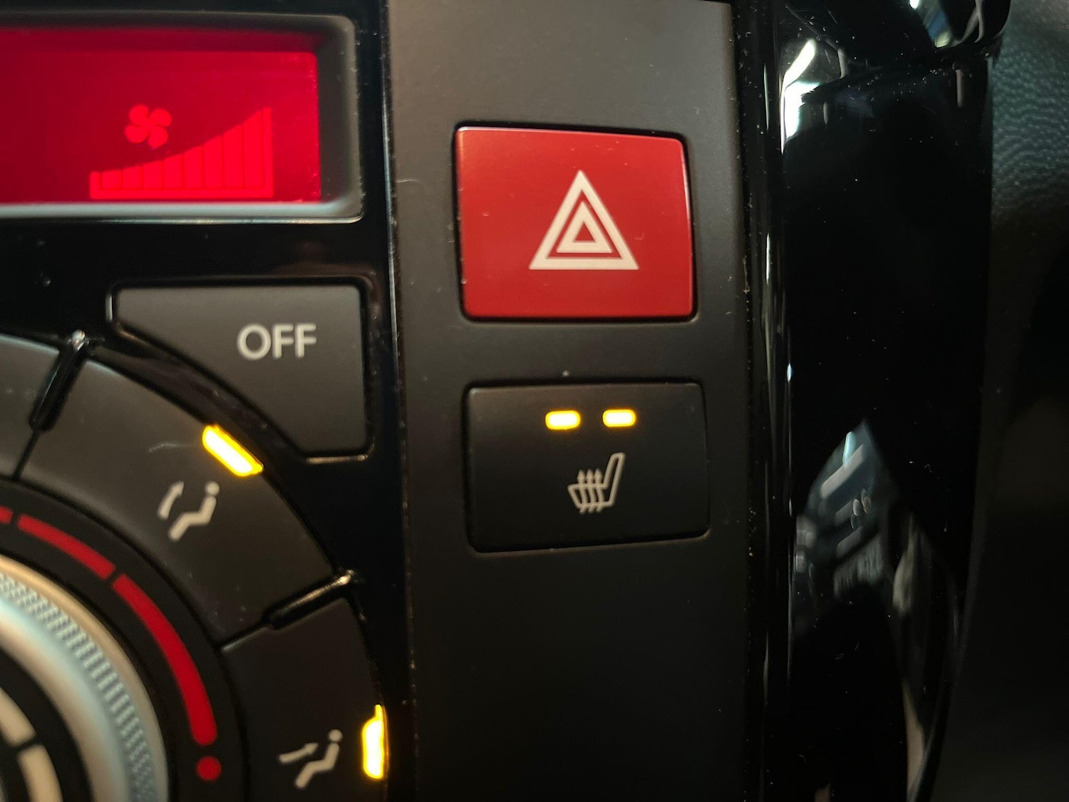 Used Kia Venga 2013 for sale - 77439744: Photo 36