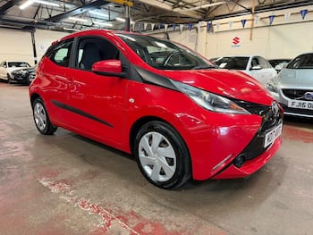 Used Toyota AYGO 2017 for sale - 79807244: Photo