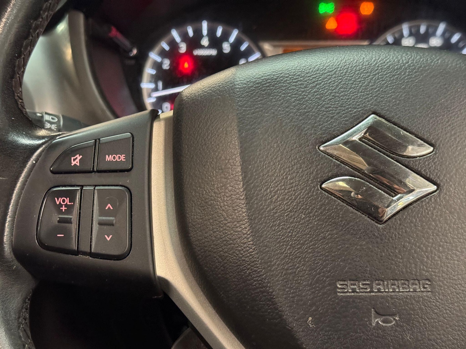 Used Suzuki Vitara 2016 for sale - 76306911: Photo 27