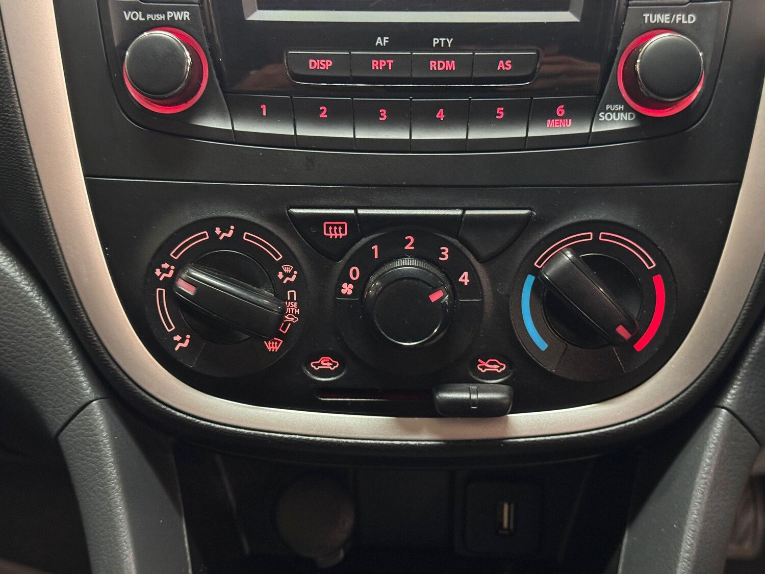 Used Suzuki Celerio 2017 for sale - 76561372: Photo 25