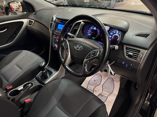 Used Hyundai i30 2015 for sale - 76042592: Photo 12