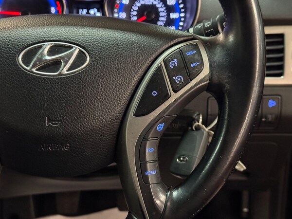 Used Hyundai i30 2015 for sale - 76042592: Photo 28