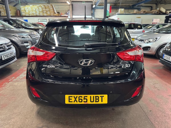 Used Hyundai i30 2015 for sale - 76042592: Photo 5