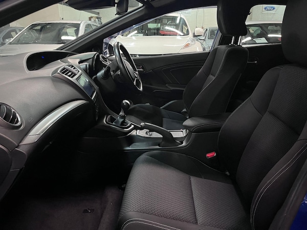 Used Honda Civic 2015 for sale - 76269973: Photo 18