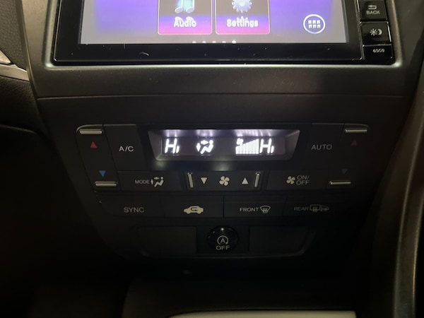 Used Honda Civic 2015 for sale - 76269973: Photo 35