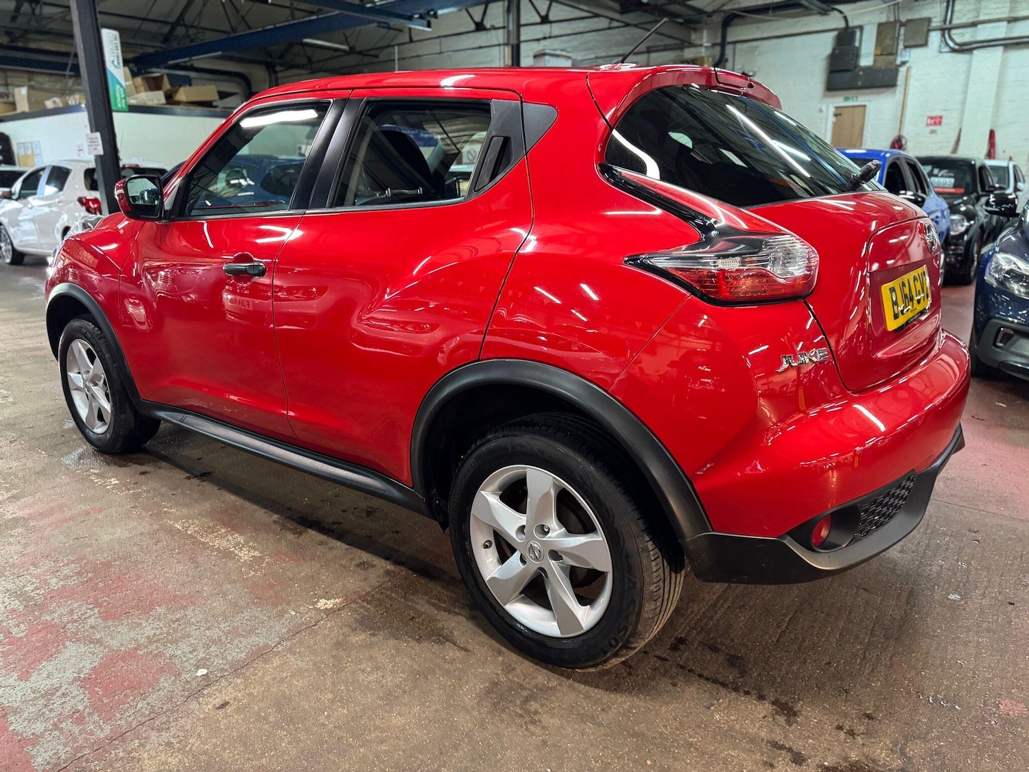 Used Nissan Juke 2014 for sale - 76348998: Photo 4
