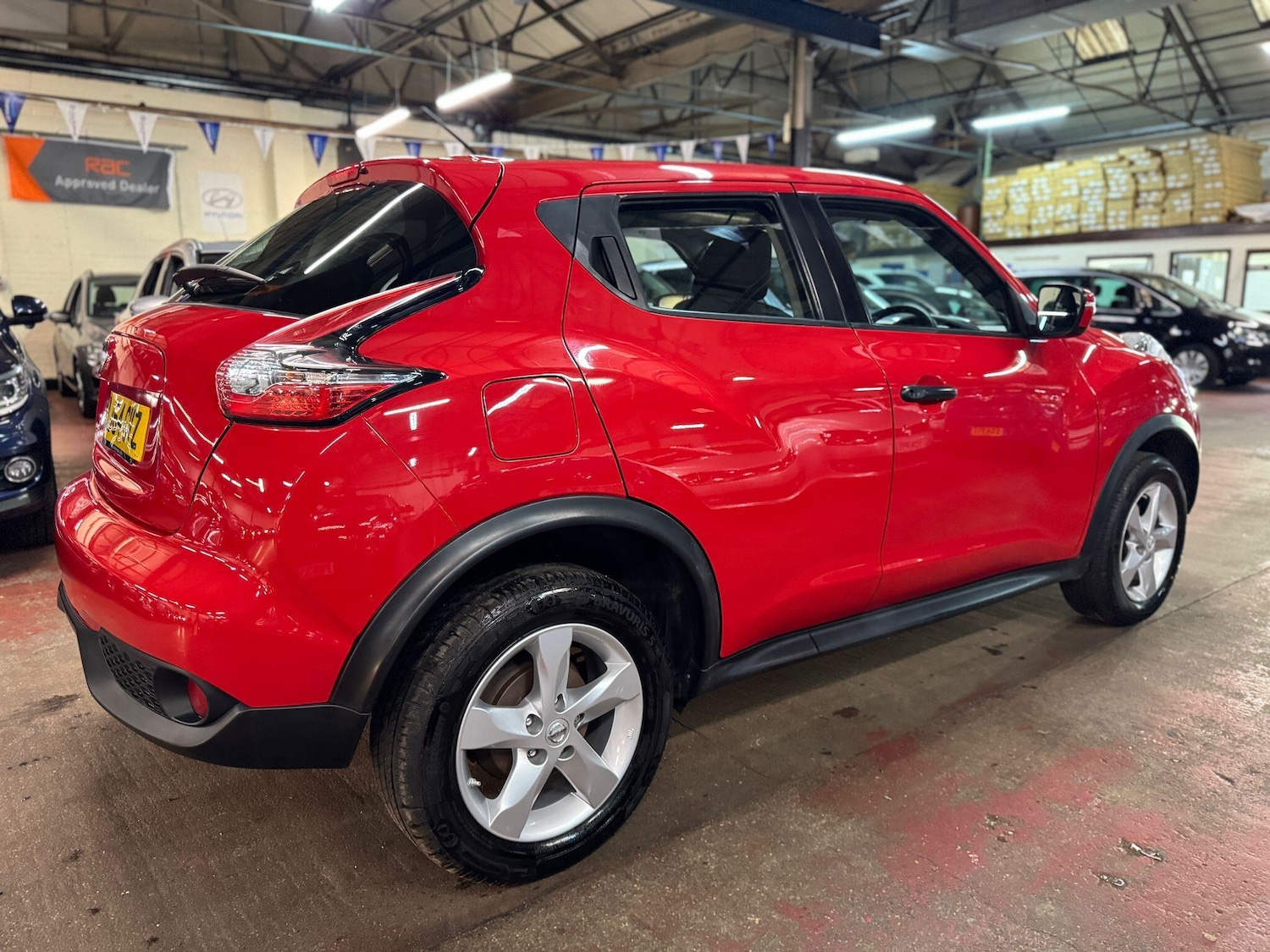 Used Nissan Juke 2014 for sale - 76348998: Photo 6