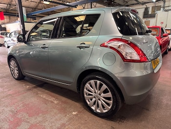 Used Suzuki Swift 2013 for sale - 75564285: Photo