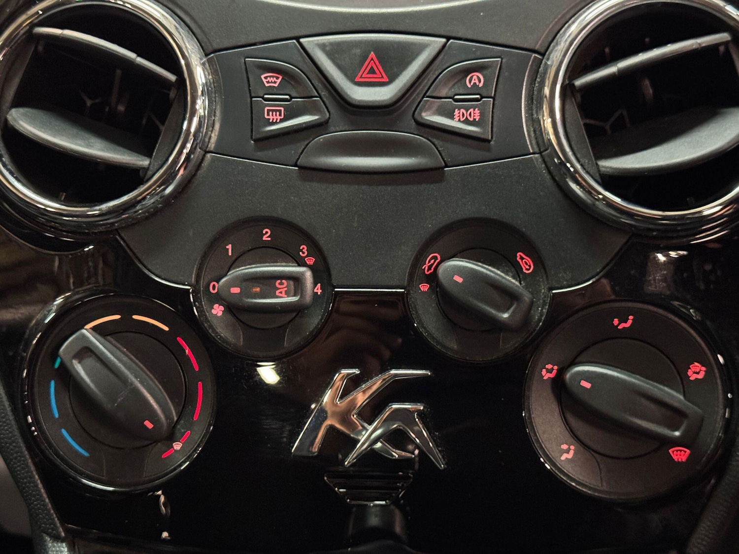 Used Ford Ka 2014 for sale - 76585275: Photo 25