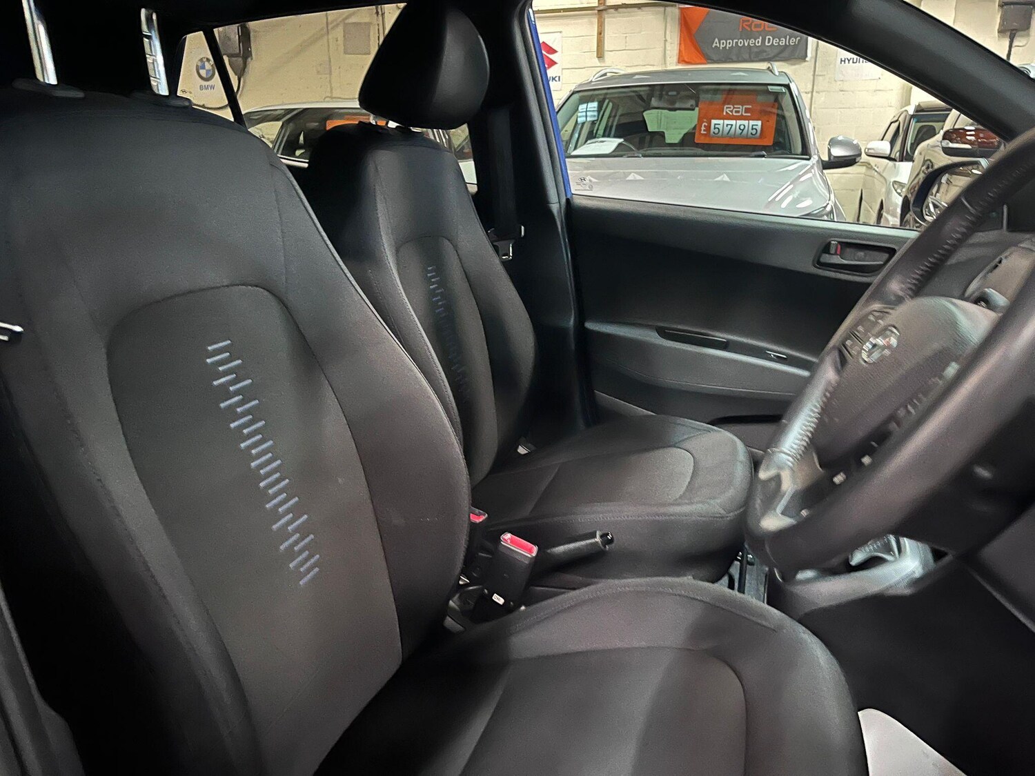 Used Hyundai i10 2018 for sale - 75977309: Photo 15