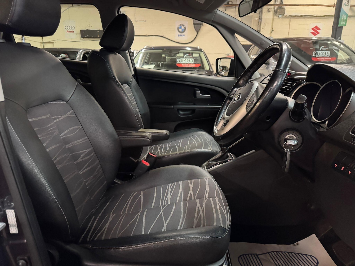 Used Kia Venga 2017 for sale - 76432923: Photo 11